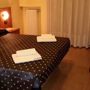 Sanson Hotel